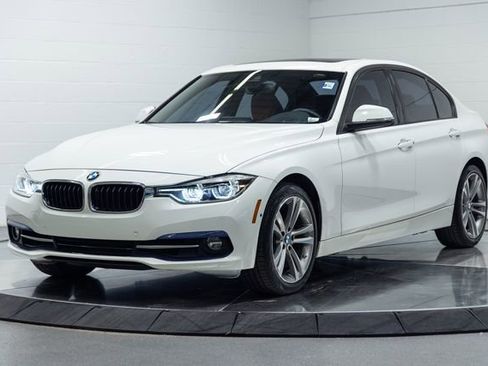 Used 2016 BMW 328i xDrive Sedan AWD/4WD image 6