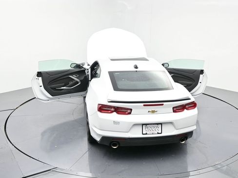 Used 2023 Chevrolet Camaro LT image 22