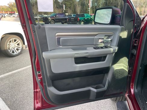 Used 2017 RAM 1500 Big Horn image 11