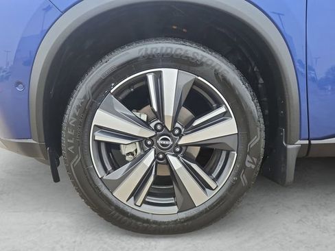 Certified 2023 Nissan Rogue Platinum image 23