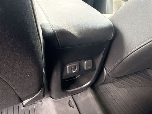 Used 2022 GMC Canyon Elevation w/ Trailering Package image 19