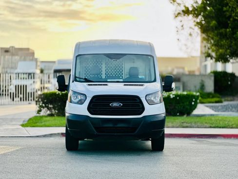 Used 2019 Ford Transit 150 148 Medium Roof RWD image 3
