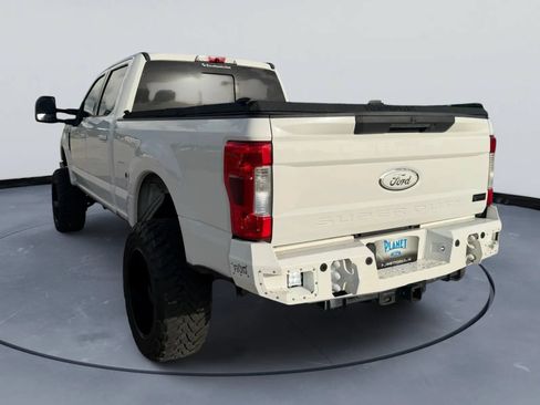 Used 2019 Ford F250 Lariat w/ Lariat Ultimate Package AWD/4WD image 10
