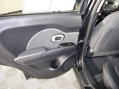 Used 2014 Kia Soul Base image 43