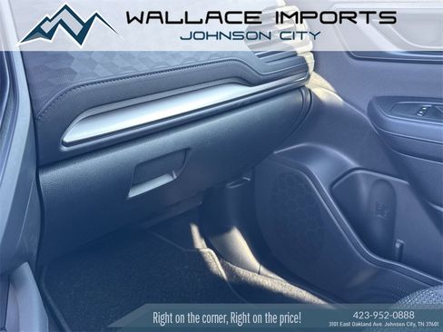 Certified 2025 Subaru Forester Premium w/ Convenience Package #2 image 21