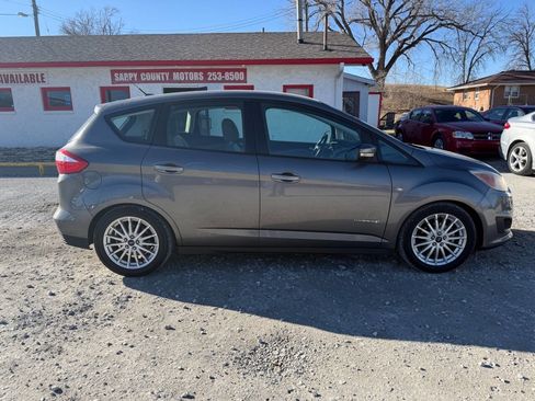 Used 2013 Ford C-MAX SE image 2