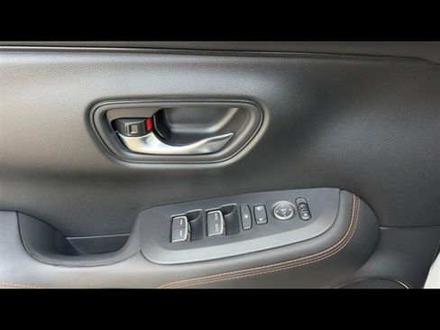 Certified 2025 Honda HR-V Sport image 32
