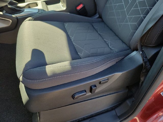 Used 2025 Nissan Frontier SV w/ SV Convenience Package RWD image 18