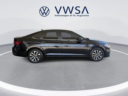 Certified 2024 Volkswagen Jetta S FWD image 9