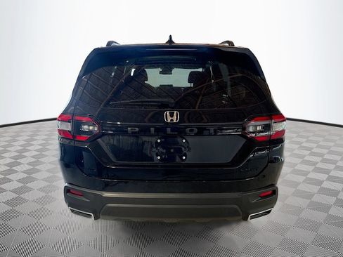 Used 2023 Honda Pilot EX-L image 7