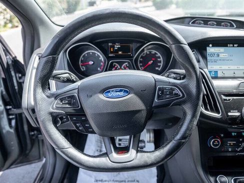 Used 2016 Ford Focus ST w/ Equipment Group 402A image 13