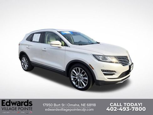 Used 2016 Lincoln MKC Reserve w/ Lincoln MKC Climate Package FWD image 1