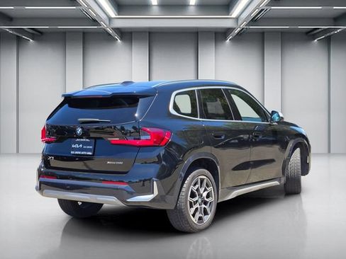 Used 2023 BMW X1 xDrive28i w/ Premium Package AWD/4WD image 4