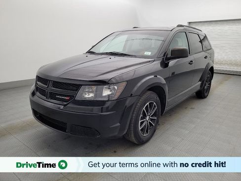 Used 2017 Dodge Journey SE w/ Flexible Seating Group image 1