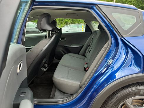 Used 2025 Kia K4 LXS image 24