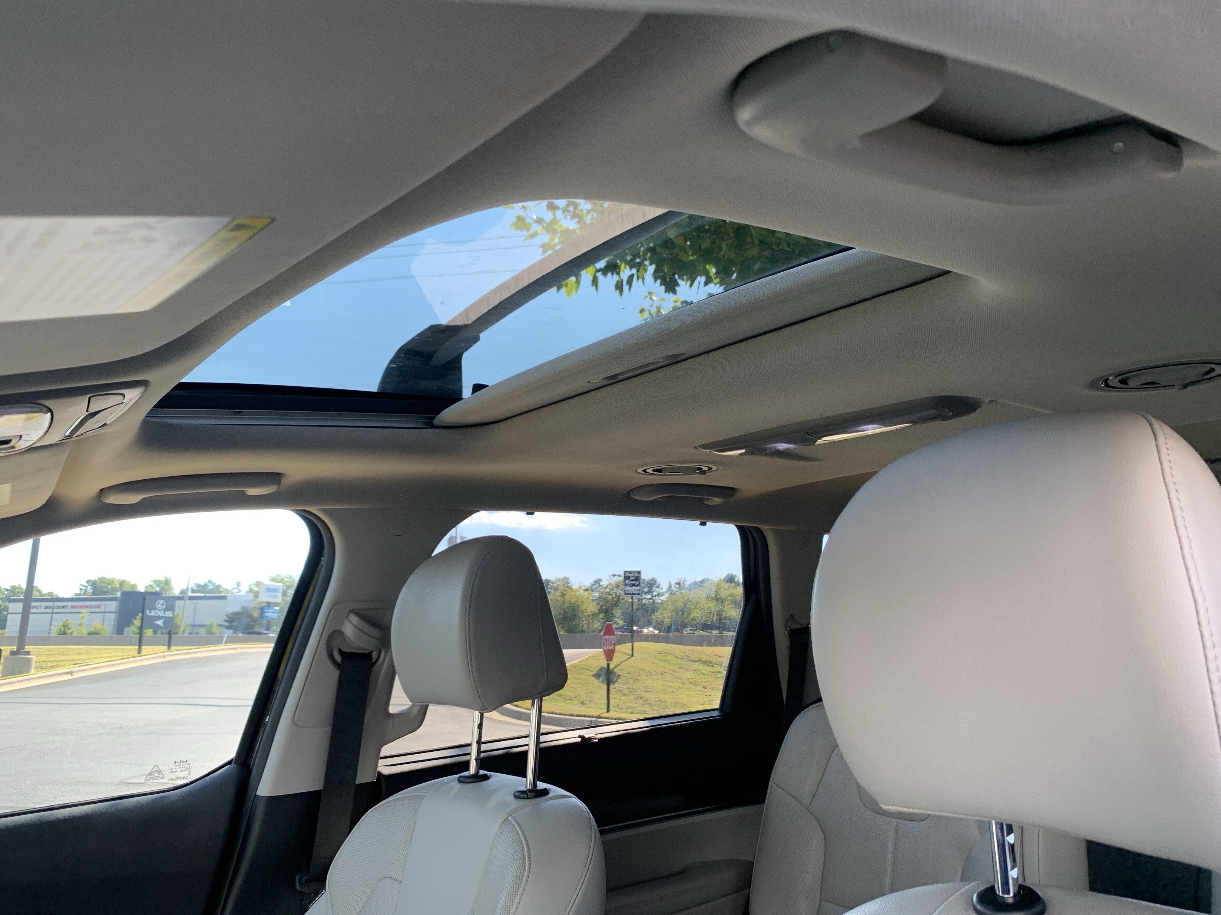 Used 2022 Kia Telluride EX w/ EX Premium Package FWD image 28