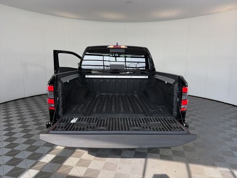 Used 2023 Nissan Frontier PRO-4X w/ Pro Convenience Package AWD/4WD image 14