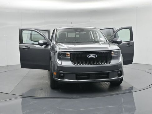 New 2026 Ford Maverick Lobo AWD/4WD image 32