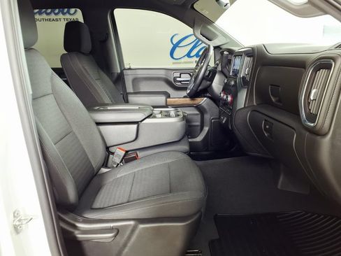 Used 2022 Chevrolet Silverado 1500 LT AWD/4WD image 12
