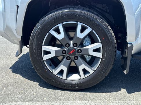 New 2026 Toyota 4Runner TRD Sport Premium AWD/4WD image 6