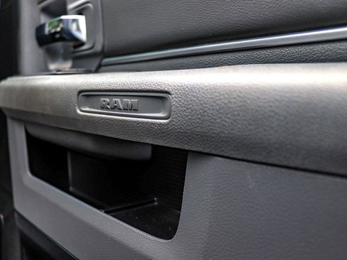 Used 2014 RAM 1500 Big Horn image 36