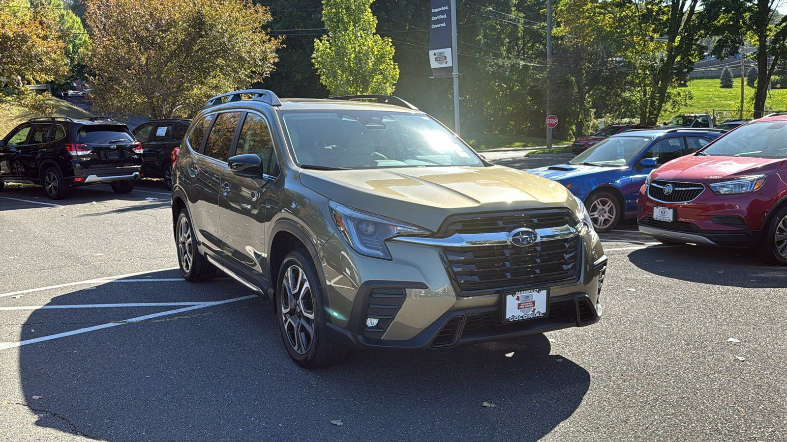Used 2025 Subaru Ascent Limited AWD/4WD image 3