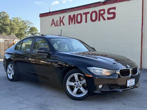 Used 2013 BMW 328i Sedan RWD image 1