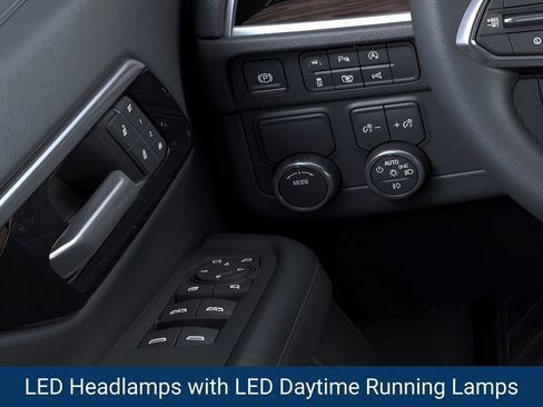 New 2026 Chevrolet Suburban LT w/ Comfort Package image 25