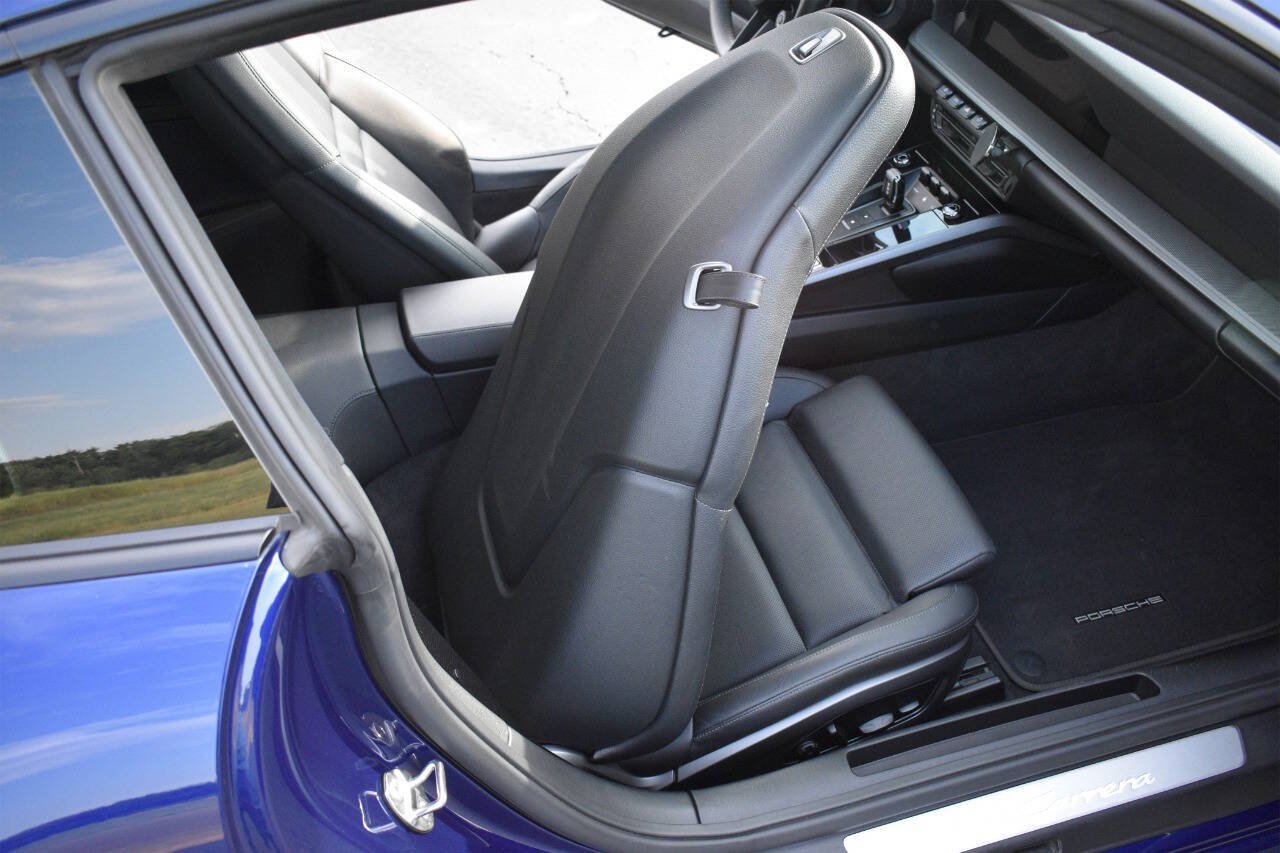 Used 2020 Porsche 911 Carrera image 25