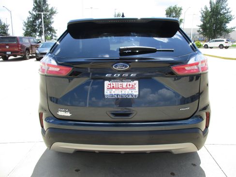 Used 2024 Ford Edge SEL w/ Convenience Package AWD/4WD image 5