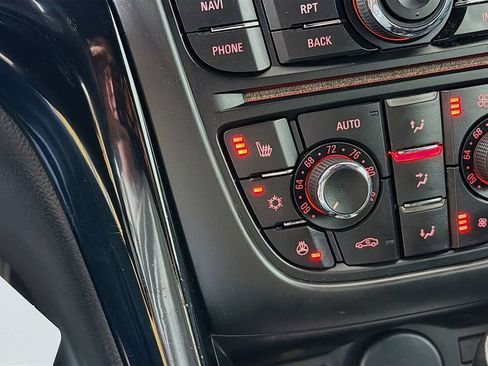 Used 2019 Buick Cascada Premium FWD image 33