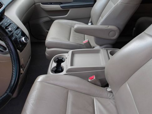 Used 2013 Honda Odyssey EX-L image 19