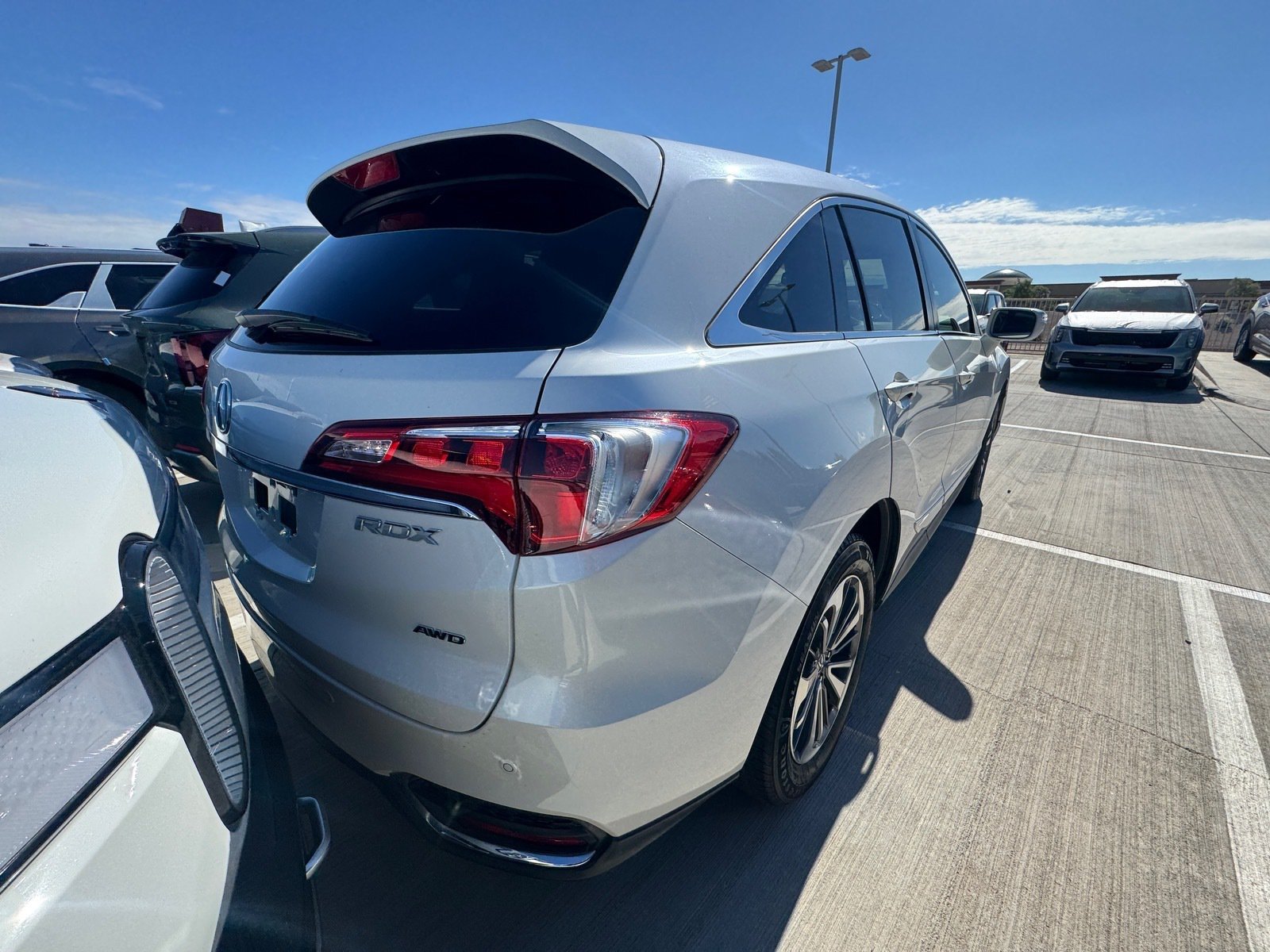 Used 2017 Acura RDX w/ Advance Package AWD/4WD image 4