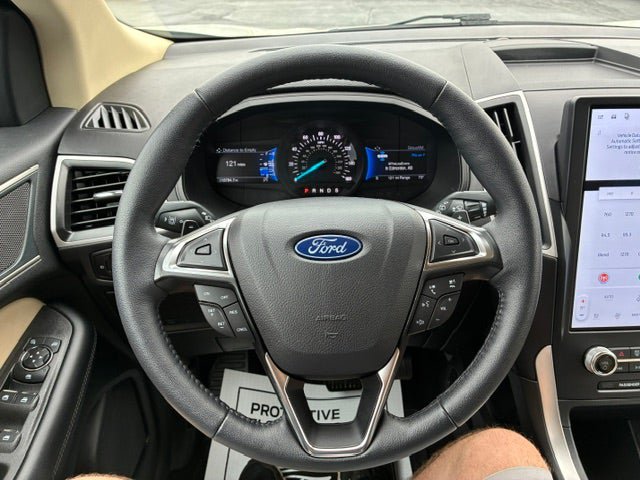 Used 2024 Ford Edge SEL w/ Convenience Package AWD/4WD image 17