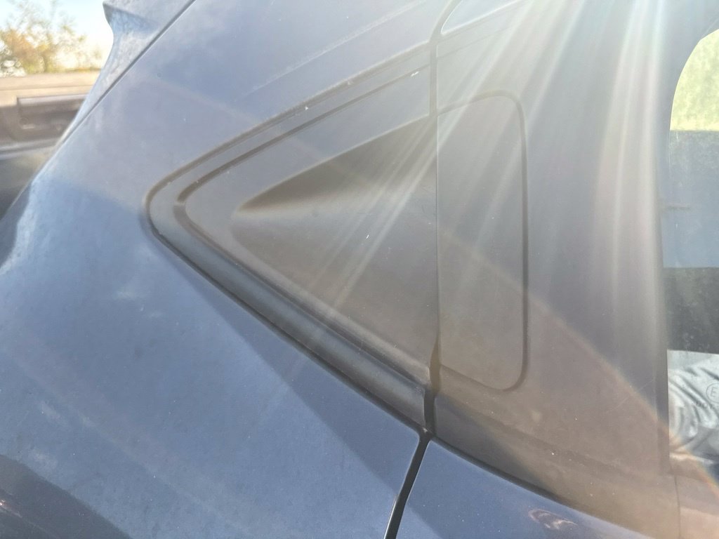 Used 2022 Honda HR-V LX image 16