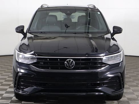 Certified 2024 Volkswagen Tiguan SE R-Line AWD/4WD image 13
