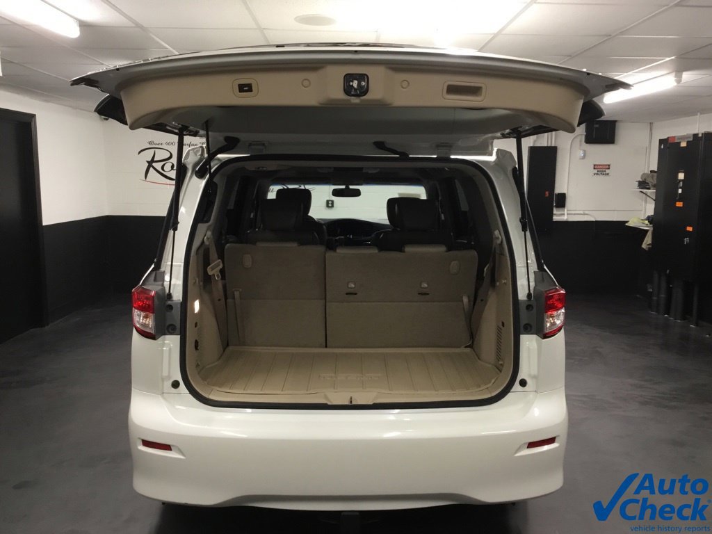 Used 2011 Nissan Quest LE FWD image 12