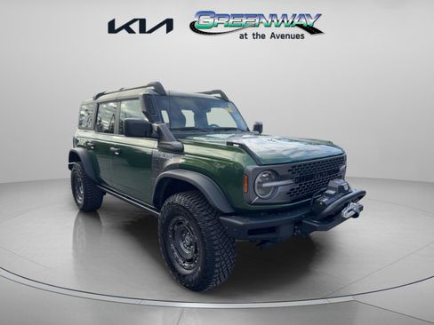 Used 2024 Ford Bronco Everglades image 1