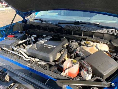 Used 2022 Chevrolet Silverado 1500 LTZ image 30