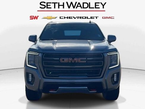 Used 2022 GMC Yukon XL AT4 w/ Max Trailering Package image 2