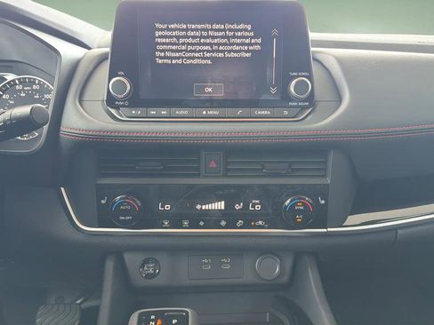 New 2026 Nissan Rogue SV AWD/4WD image 8