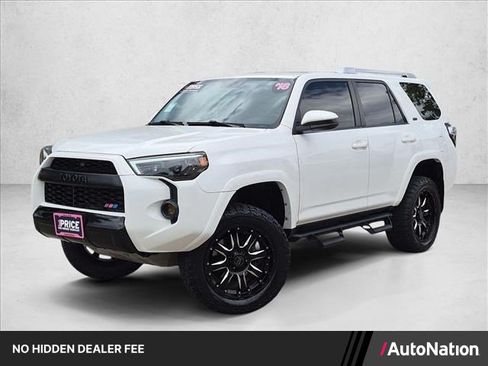 Used 2018 Toyota 4Runner SR5 AWD/4WD image 1