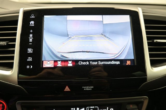 Certified 2020 Honda Ridgeline Black Edition image 36