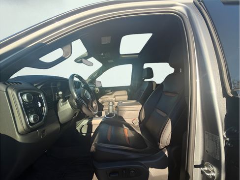 Used 2019 GMC Sierra 1500 AT4 w/ AT4 Premium Package AWD/4WD image 8