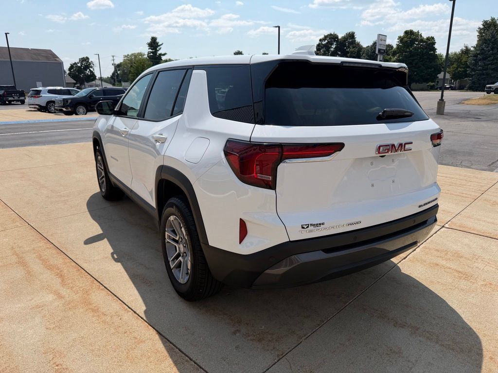 Used 2026 GMC Terrain Elevation AWD/4WD image 5