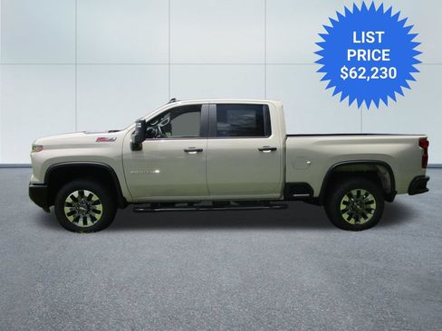 New 2026 Chevrolet Silverado 2500 Custom w/ Custom Value Package AWD/4WD image 3