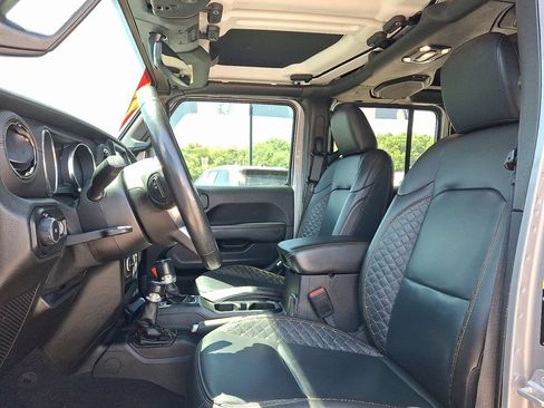 Certified 2021 Jeep Wrangler Unlimited Sahara AWD/4WD image 13