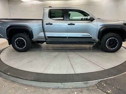New 2026 Toyota Tacoma TRD Off-Road AWD/4WD image 6