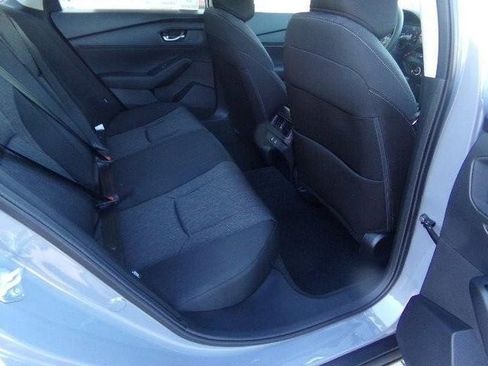 New 2025 Honda Accord SE image 15