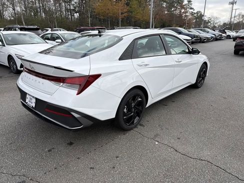 New 2026 Hyundai Elantra Sport image 28